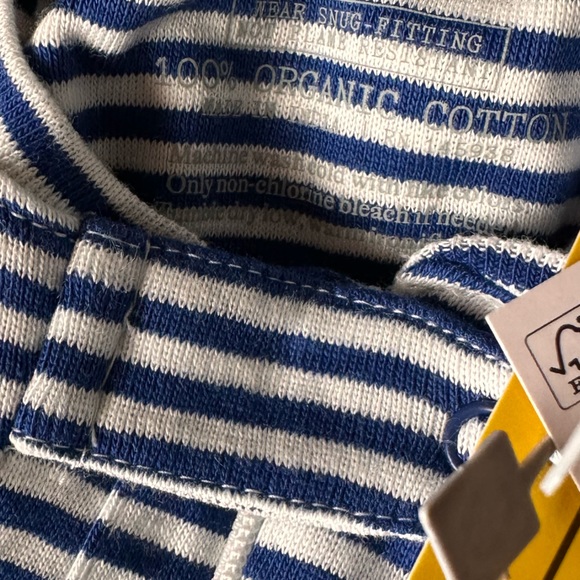 Two Baby 100 % organic cotton zip rompers in mini stripe blue 
NWT - Picture 4 of 7